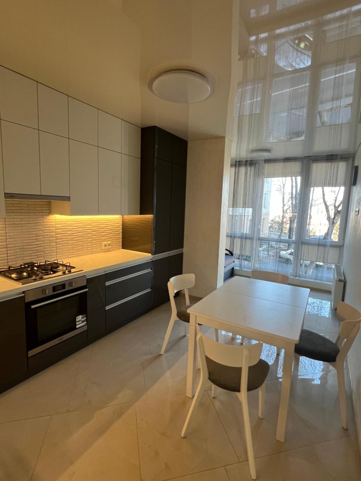 Шевченка,60 - Семицвіт Appartement Lviv Buitenkant foto