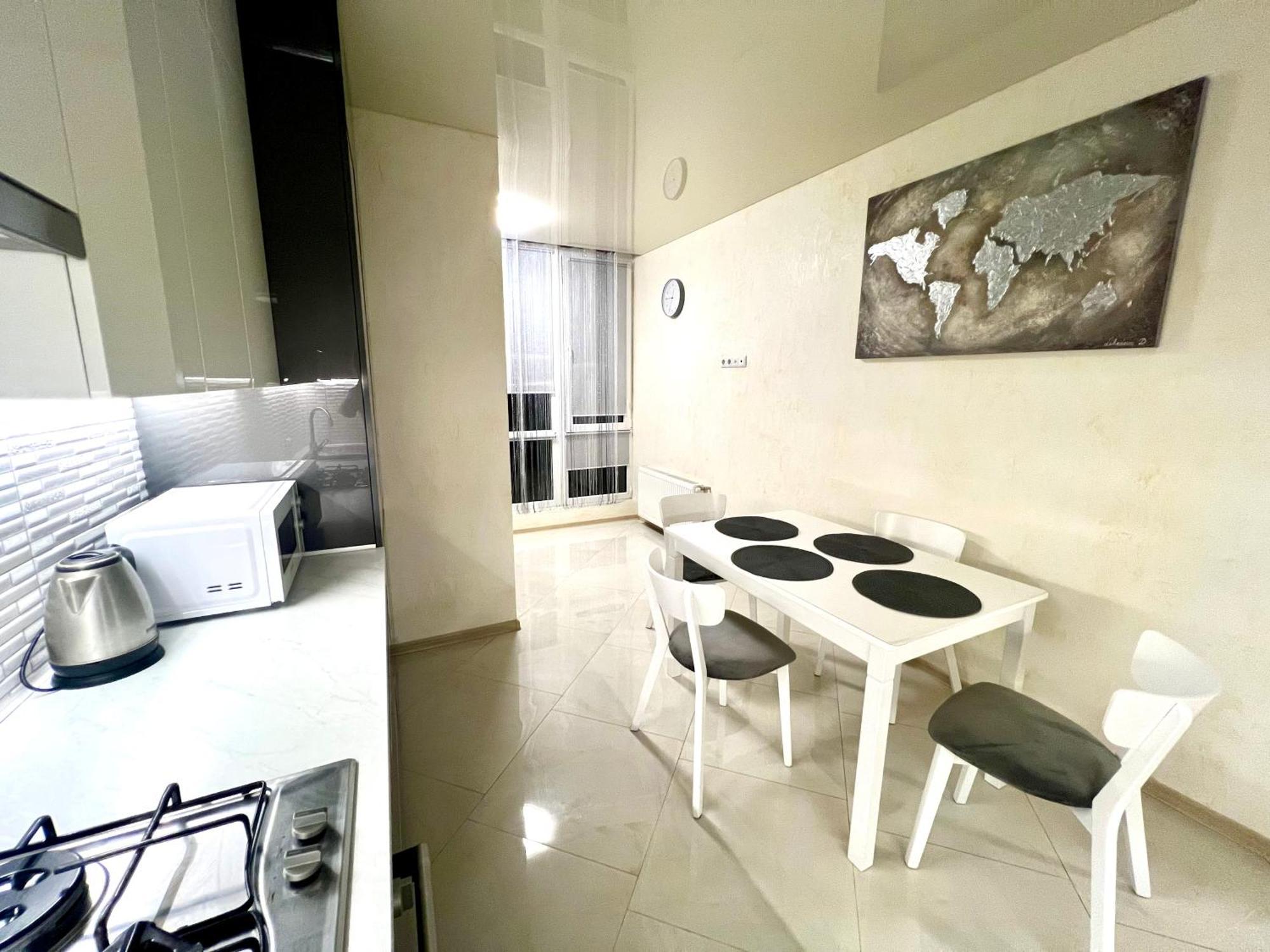 Шевченка,60 - Семицвіт Appartement Lviv Buitenkant foto
