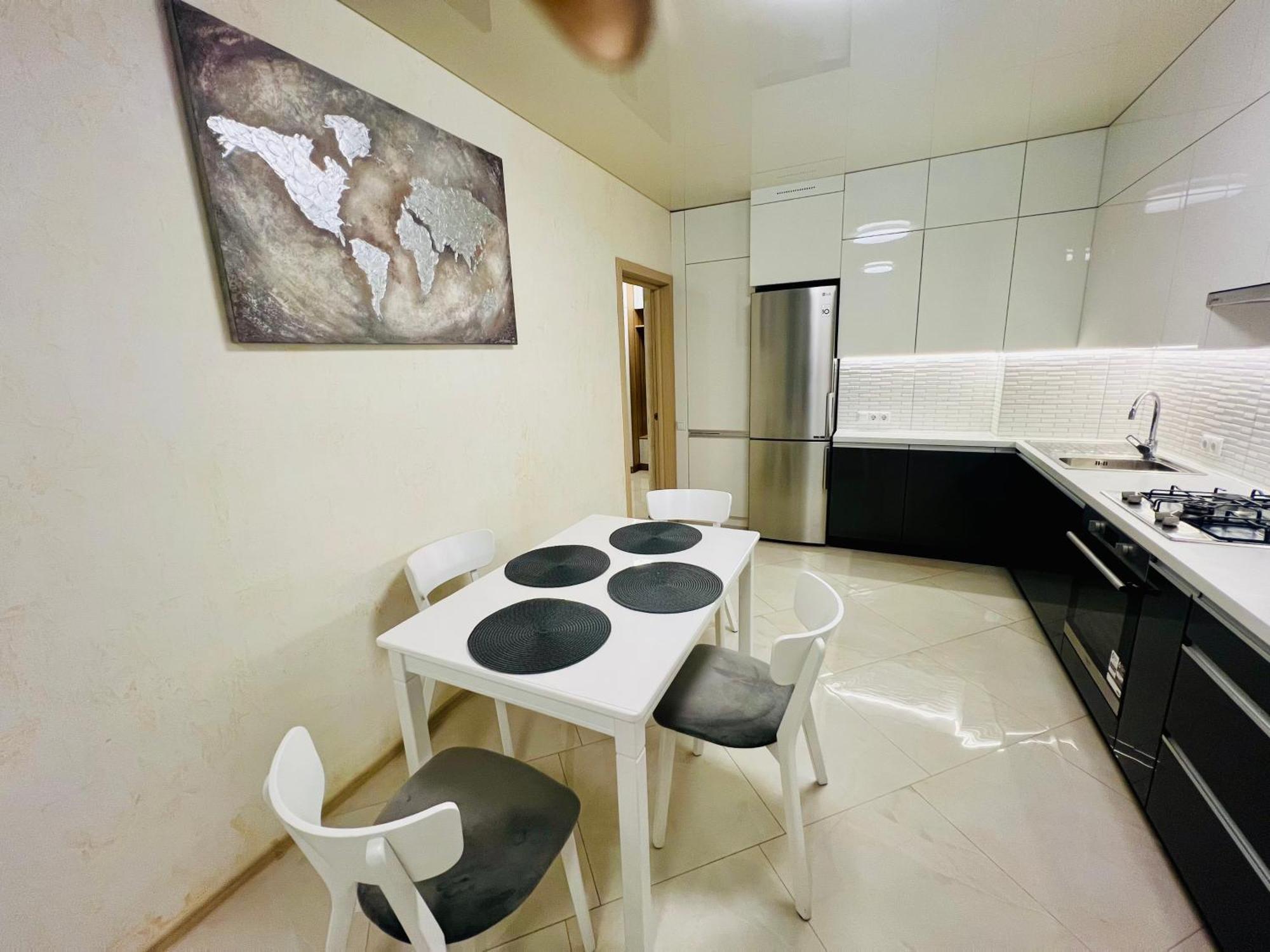 Шевченка,60 - Семицвіт Appartement Lviv Buitenkant foto