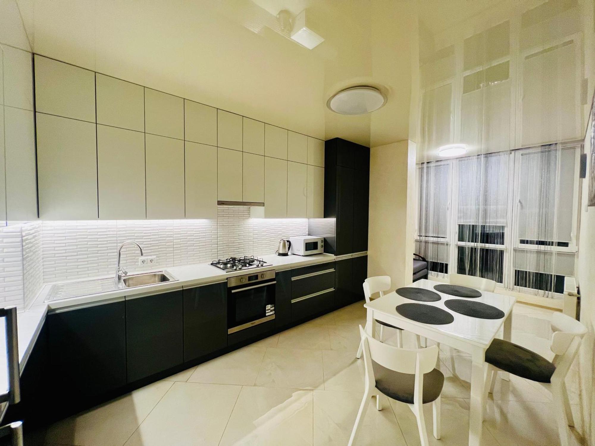 Шевченка,60 - Семицвіт Appartement Lviv Buitenkant foto