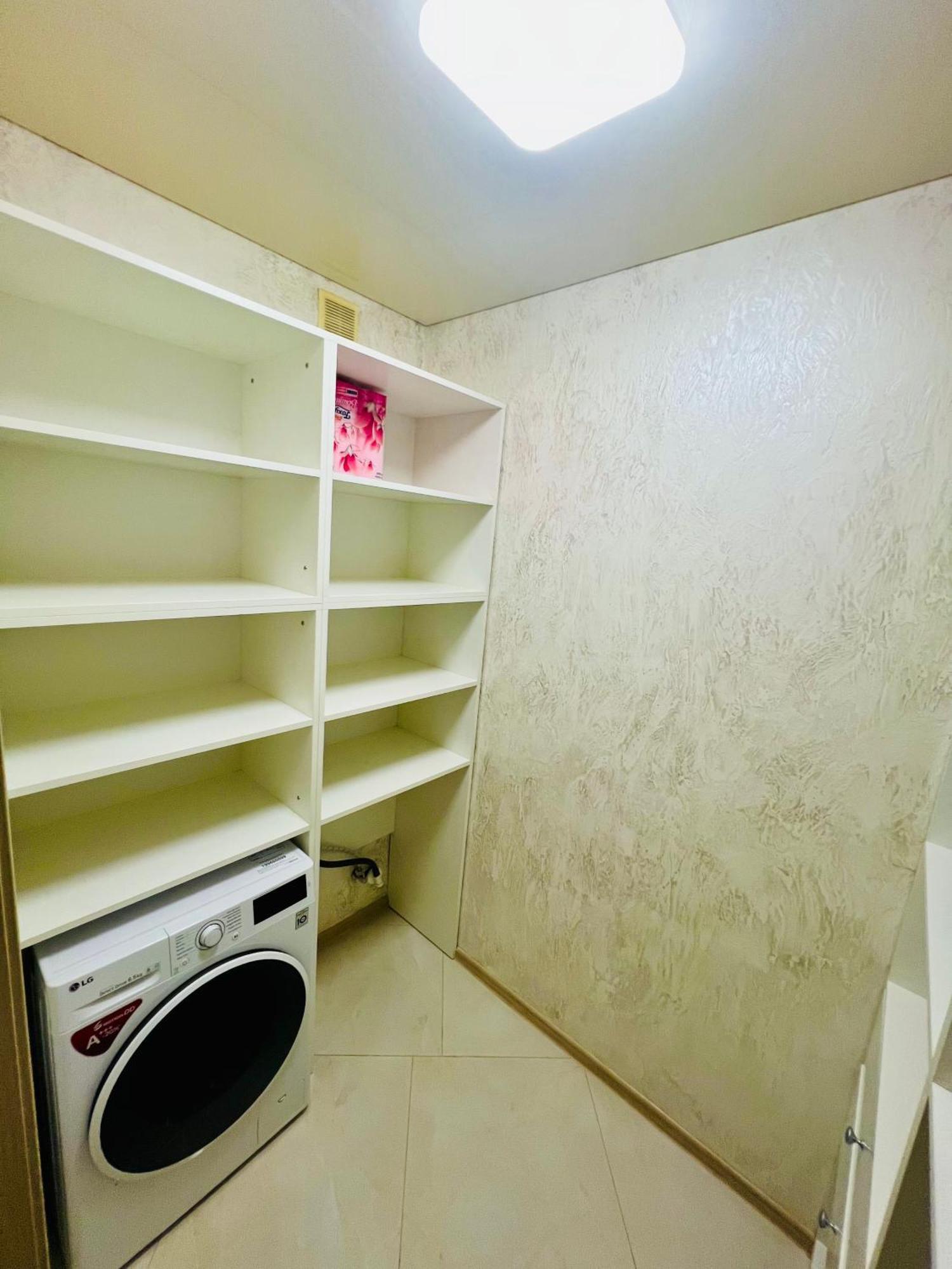Шевченка,60 - Семицвіт Appartement Lviv Buitenkant foto